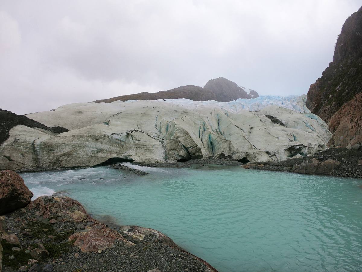 Trekking Glaciar Bernal Fiordo de Montanas